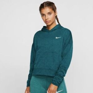 Nike Sphere Element Pullover Hoodie